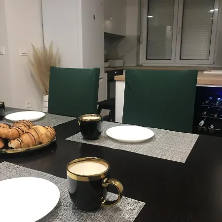Apartment/free Parking/free Wifi Imotski