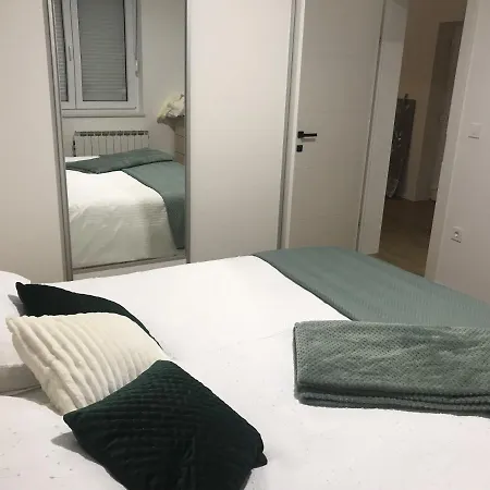 Apartment Apartment/free Parking/free Wifi *