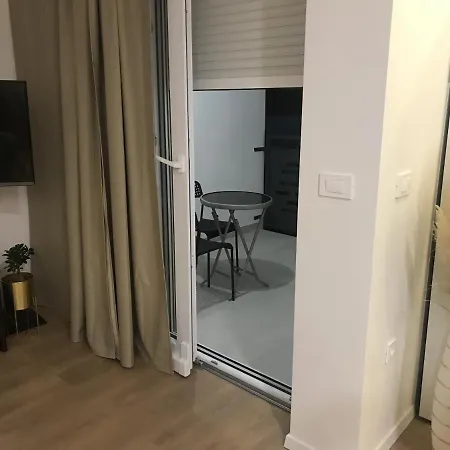 Apartment Apartment/free Parking/free Wifi Imotski